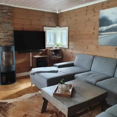 Stranda, Strandafjellet, Resvegen 16a Lägenhet *